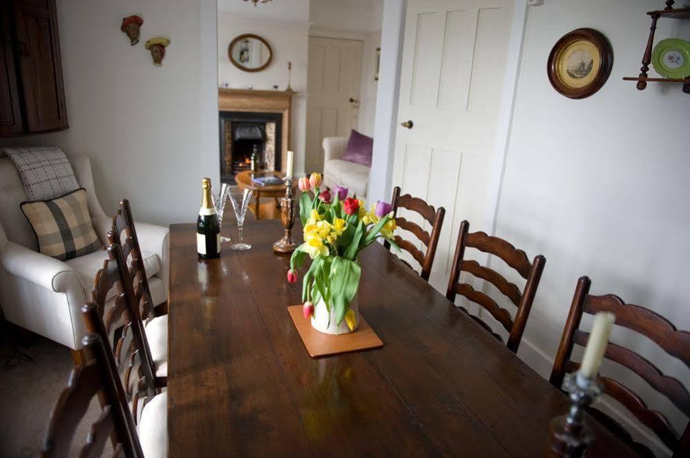 Tan Y Cytiau Villa Holyhead Ngoại thất bức ảnh